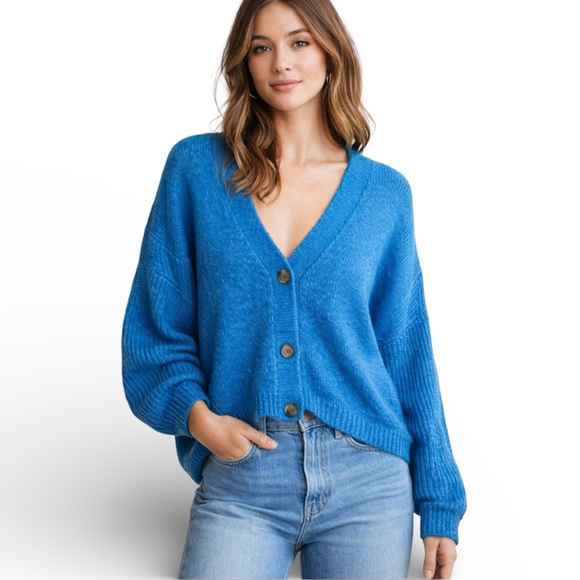 LOFT Sweaters - LOFT Chunky Fuzzy Drop Shoulder Vibrant Blue Cardigan